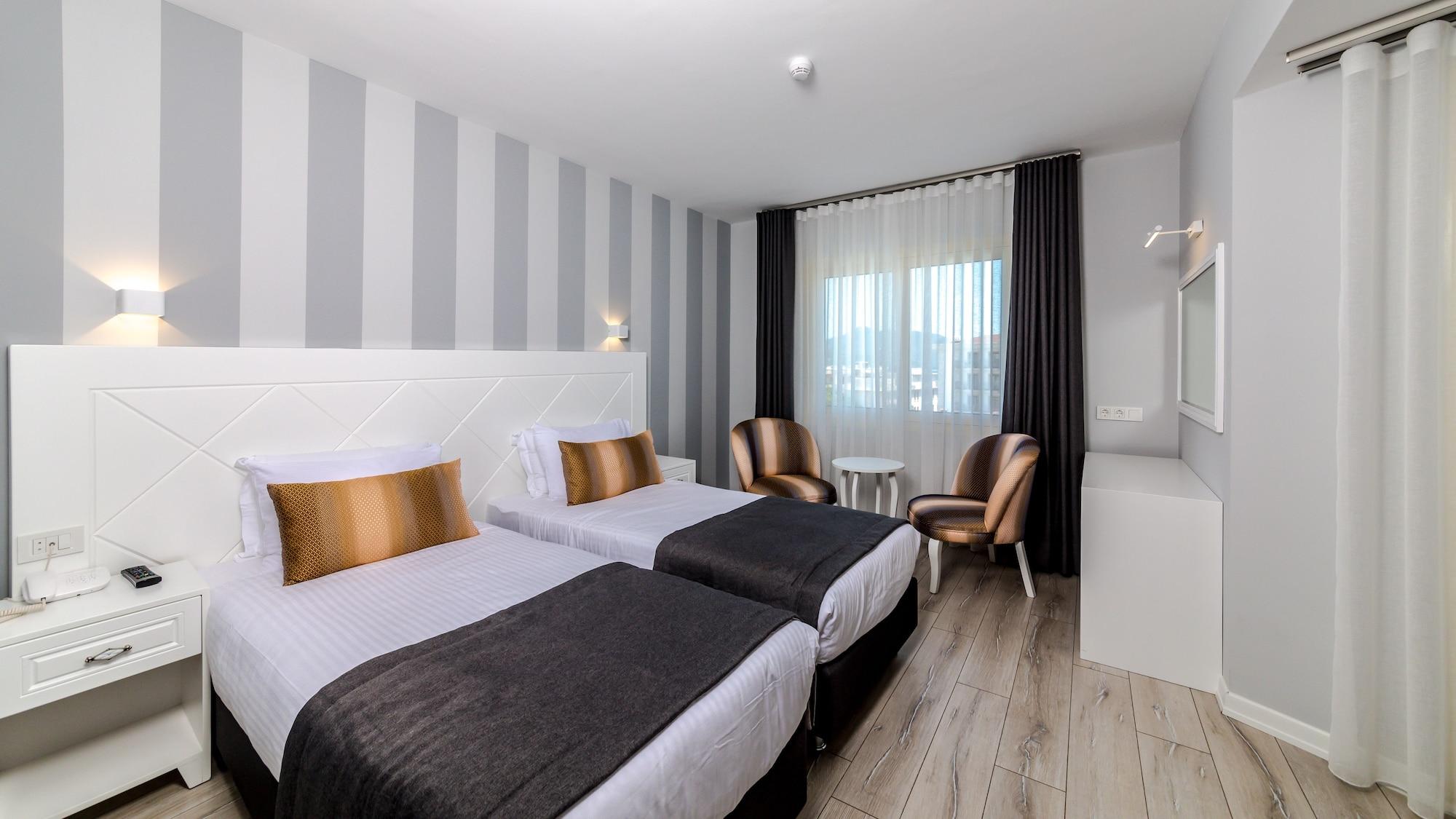 Motto Premium Marmaris Hotel Exterior photo